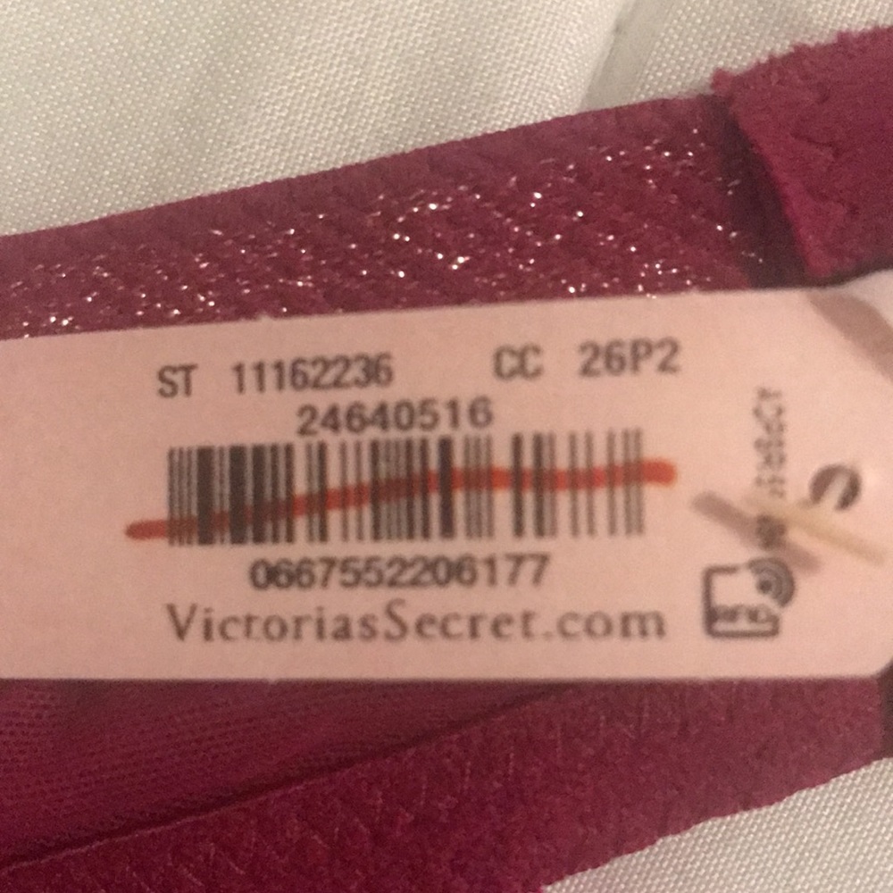 Victoria Secret Bra - Picture 6 of 6